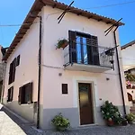 Apartment La Dimora Nelle Rue