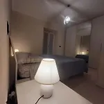 La Dimora Nelle Rue Apartment *